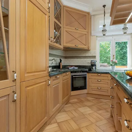 Daire Elegancki Z Tarasem I Ogrodem W Sopocie By Rent Like Sopot