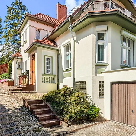 Elegancki Z Tarasem I Ogrodem W Sopocie By Rent Like *